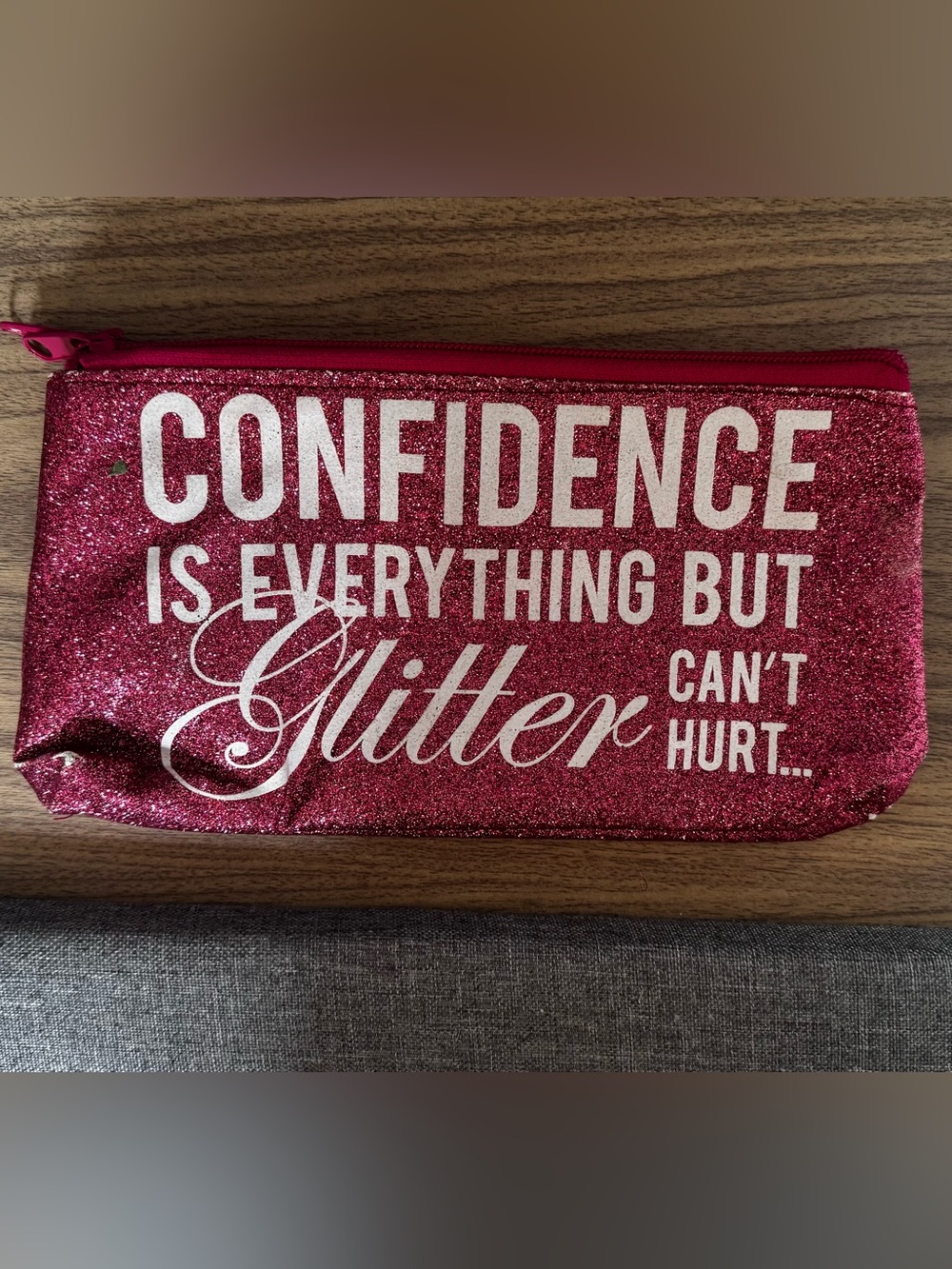 Pink Glitter Confidence Makeup Bag – Inspirational Makeup & Accessory Pouch